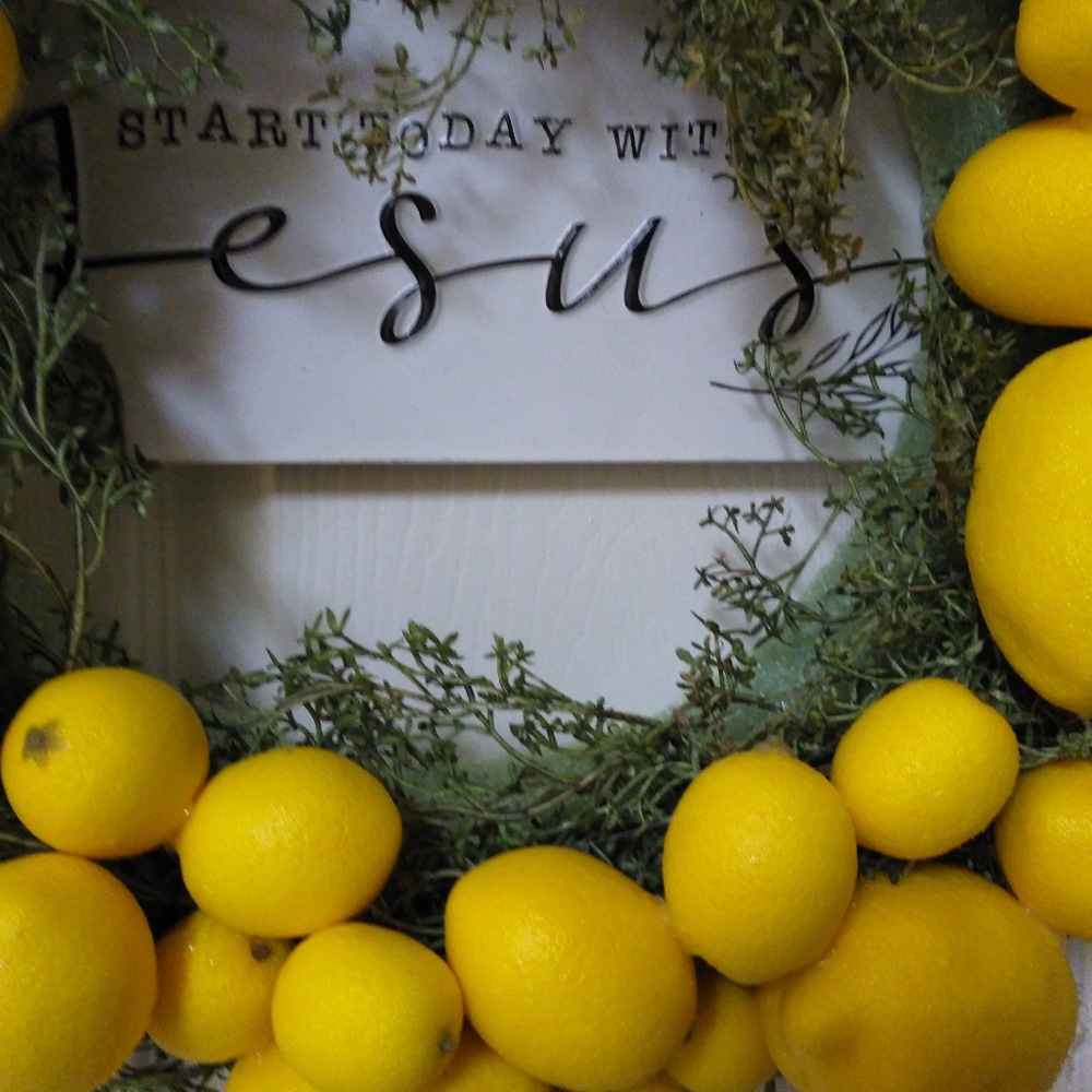 Lemon wreath - Picture 2 of 2